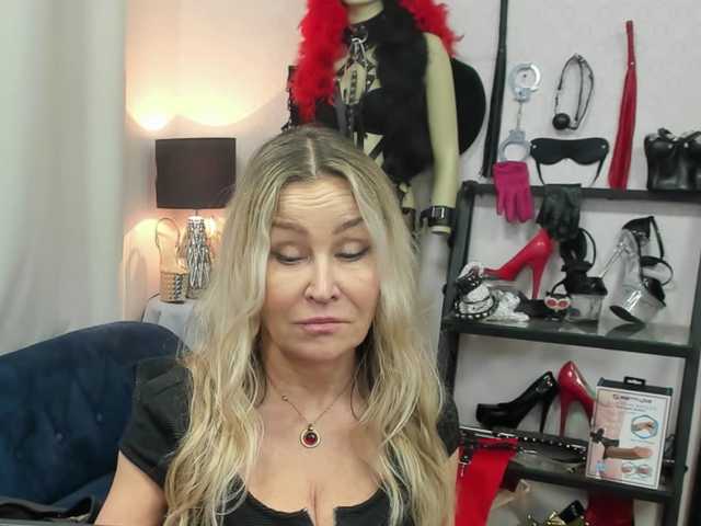 soft-crystal's BongaCams show and profile