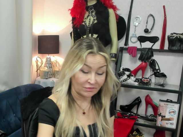 soft-crystal's BongaCams show and profile