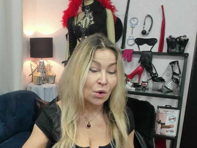 soft-crystal's BongaCams show and profile