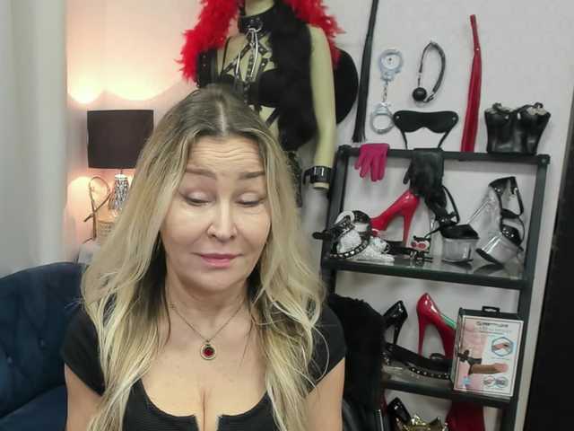 soft-crystal's BongaCams show and profile