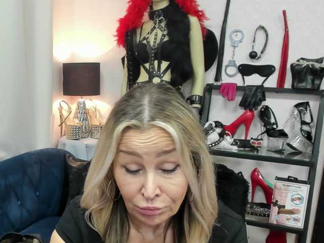 soft-crystal's BongaCams show and profile