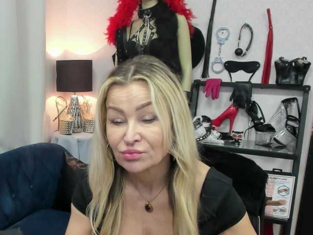 soft-crystal's BongaCams show and profile