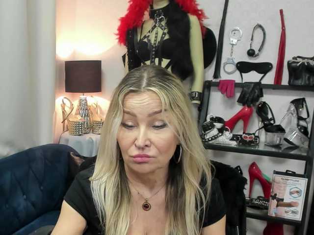 soft-crystal's BongaCams show and profile