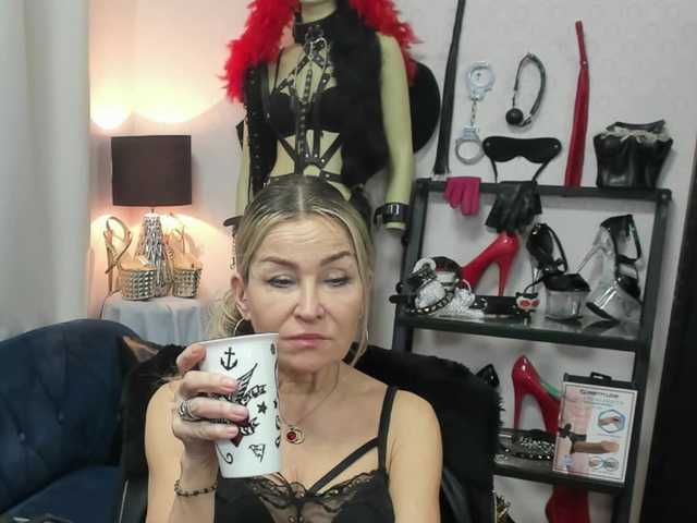 soft-crystal's BongaCams show and profile