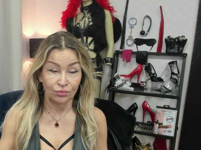 soft-crystal live cam profile