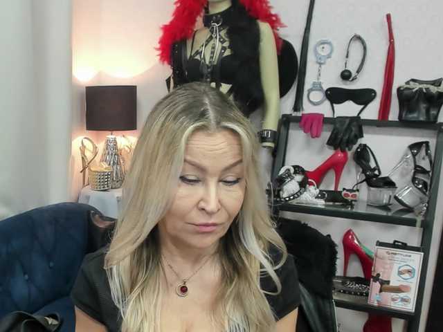 soft-crystal's BongaCams show and profile