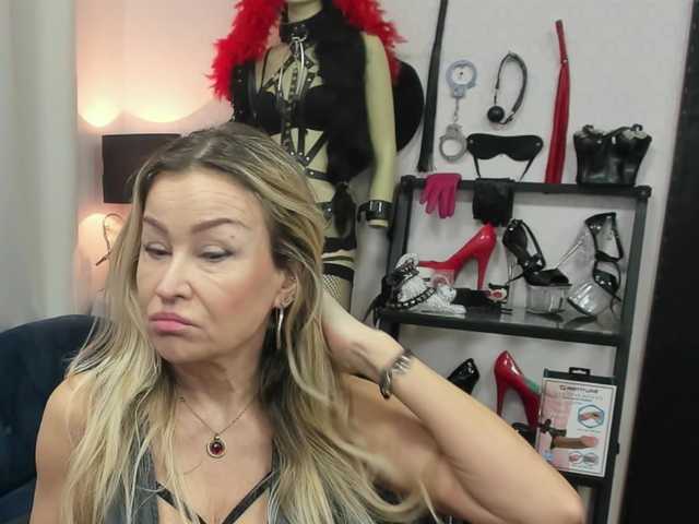 soft-crystal's BongaCams show and profile