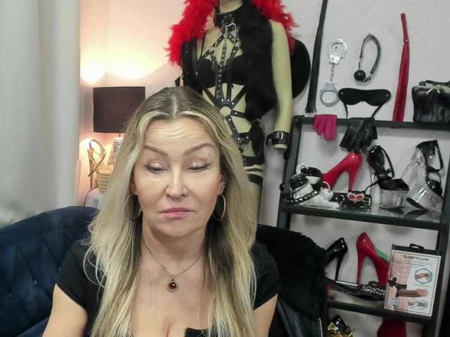 soft-crystal's BongaCams show and profile