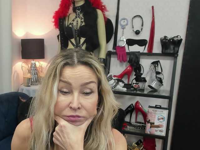 soft-crystal's BongaCams show and profile