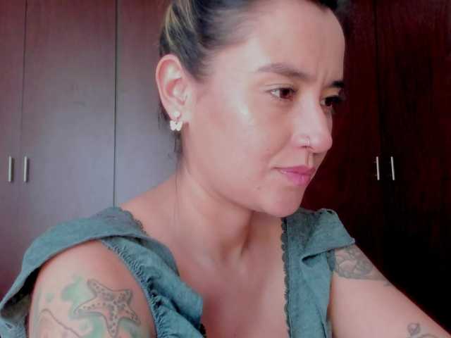 milagrey1 from BongaCams