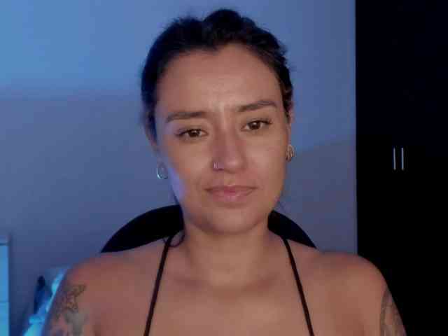 MilaGrey1 webcam