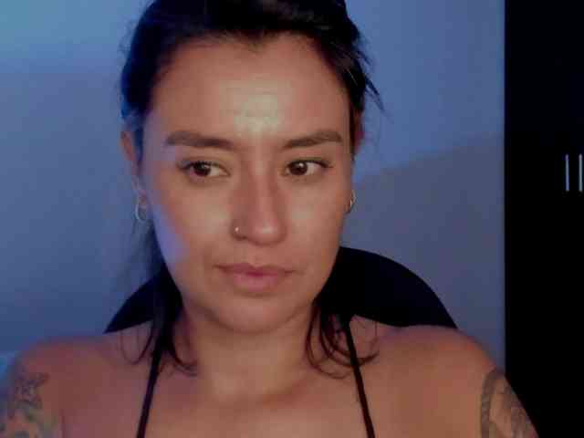 MilaGrey1 webcam