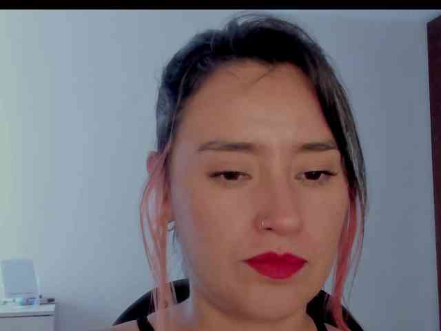 MilaGrey1 webcam