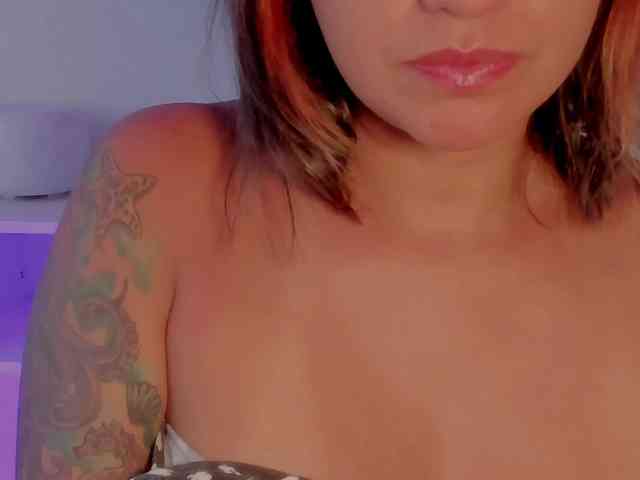 MilaGrey1 webcam