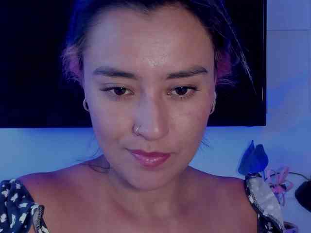 MilaGrey1 webcam