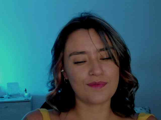 MilaGrey1 webcam