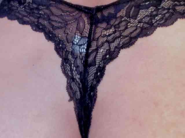 MilaGrey1 webcam