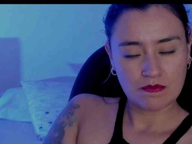 MilaGrey1 webcam