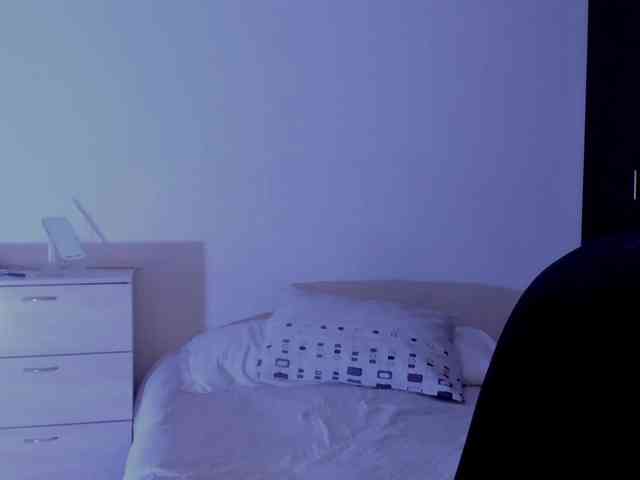 MilaGrey1 webcam