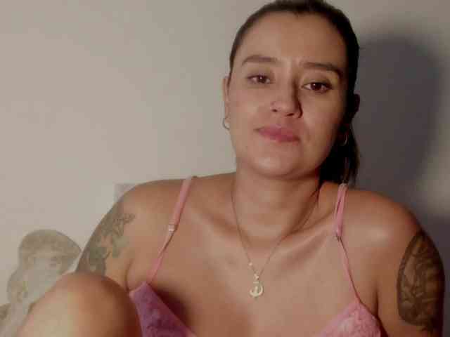 MilaGrey1 webcam