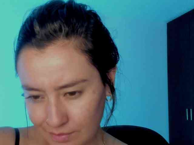 MilaGrey1 webcam