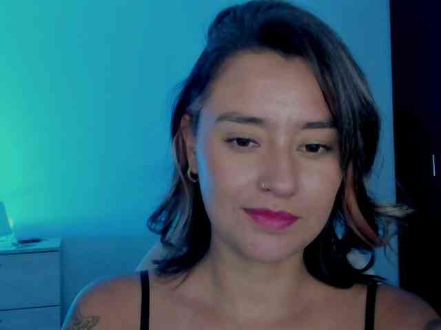 MilaGrey1 webcam