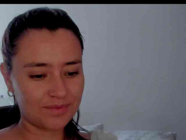 MilaGrey1 webcam