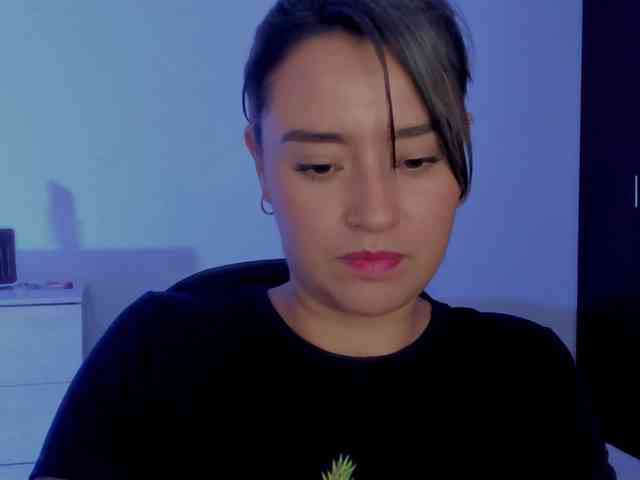 MilaGrey1 webcam