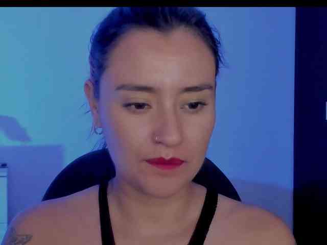 MilaGrey1 webcam