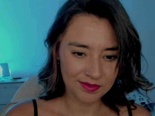 MilaGrey1 webcam