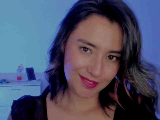 MilaGrey1 webcam