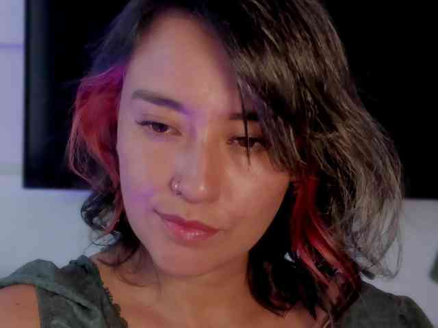 MilaGrey1 webcam