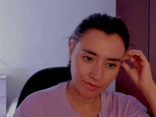 MilaGrey1 webcam
