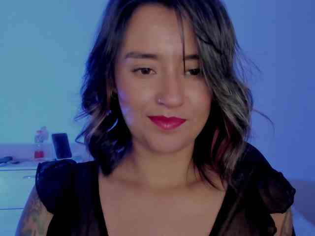 MilaGrey1 webcam