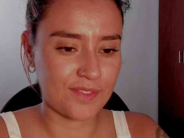 MilaGrey1 webcam