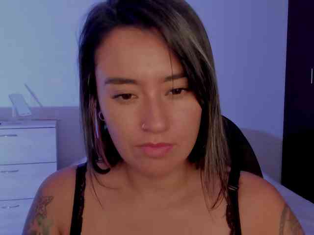 MilaGrey1 webcam
