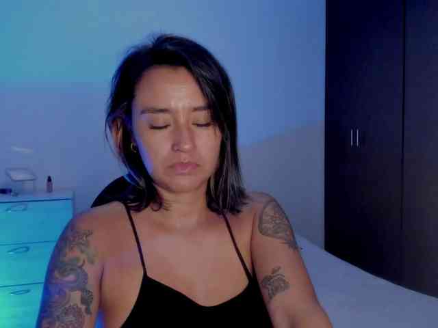 MilaGrey1 webcam