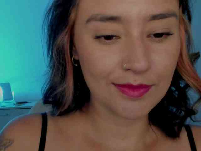 MilaGrey1 webcam