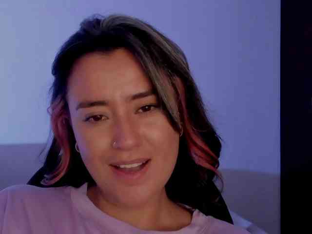 MilaGrey1 webcam