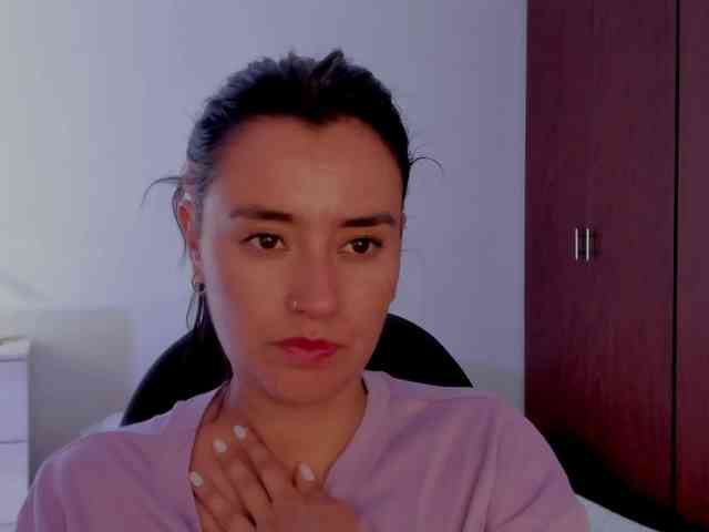 MilaGrey1 webcam