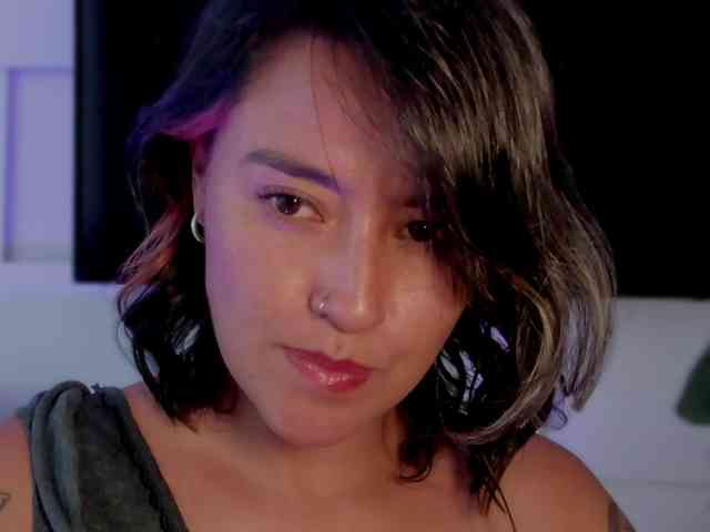 MilaGrey1 webcam
