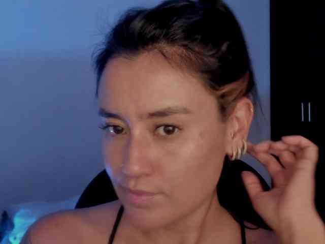 MilaGrey1 webcam