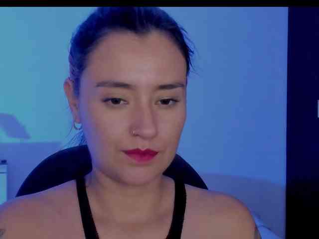 MilaGrey1 webcam