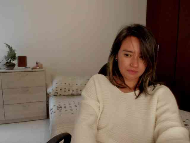 milagrey1 Live Webcam on BongaCams