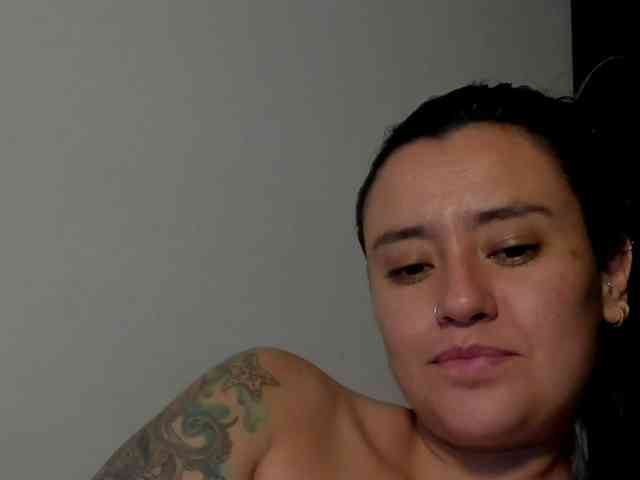 MilaGrey1 webcam