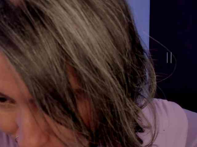 MilaGrey1 webcam