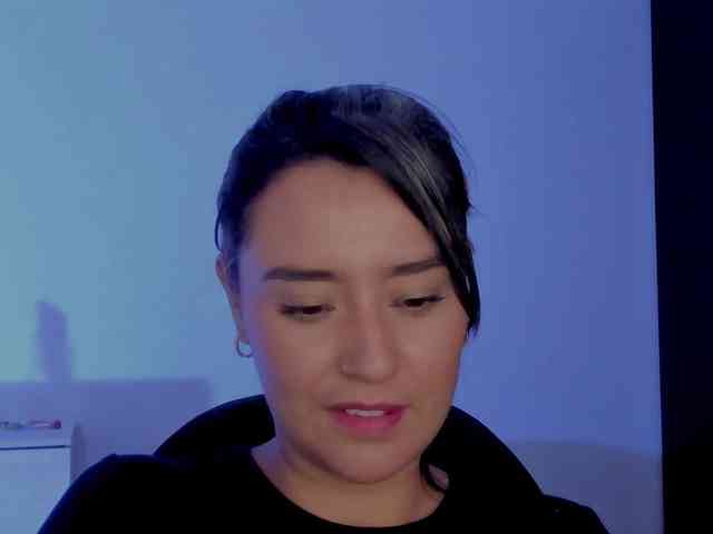MilaGrey1 webcam
