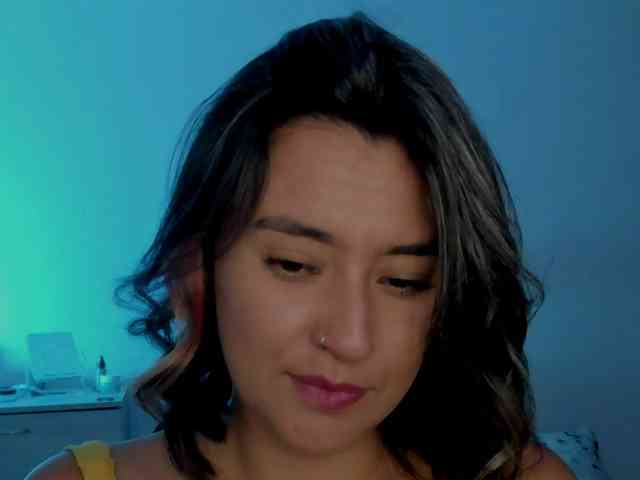 MilaGrey1 webcam