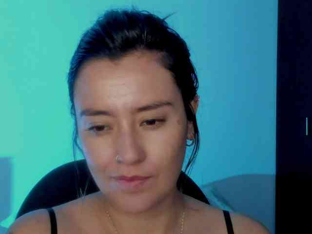 MilaGrey1 webcam
