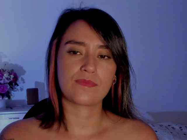 MilaGrey1 webcam